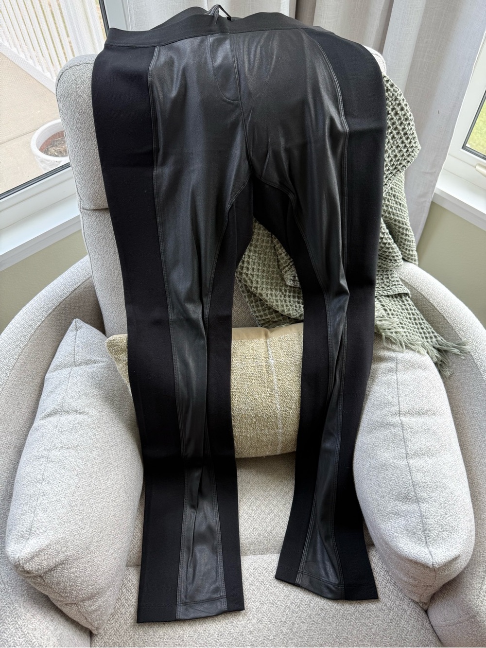 BCBGMaxAzria Black Faux Leather Paneled Leggings